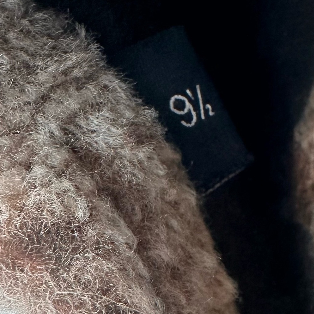 Stuart Weitzman Brown Suede Clogs with Fur Trim - Picture 7 of 7